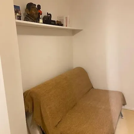 Studio 13m2completement * París